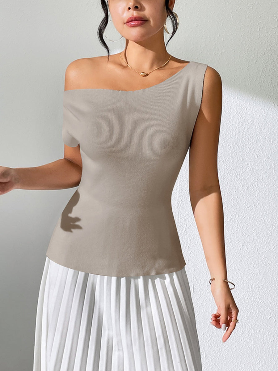 Single Shoulder Short Sleeve Knit Top Mocha