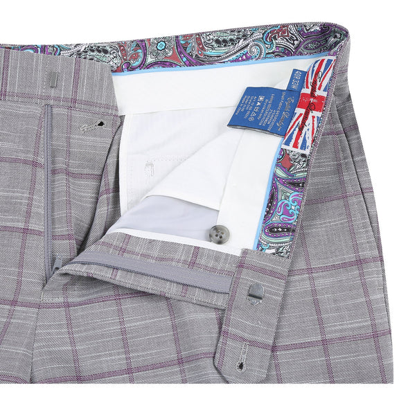 12-60-092EL White Check Suit