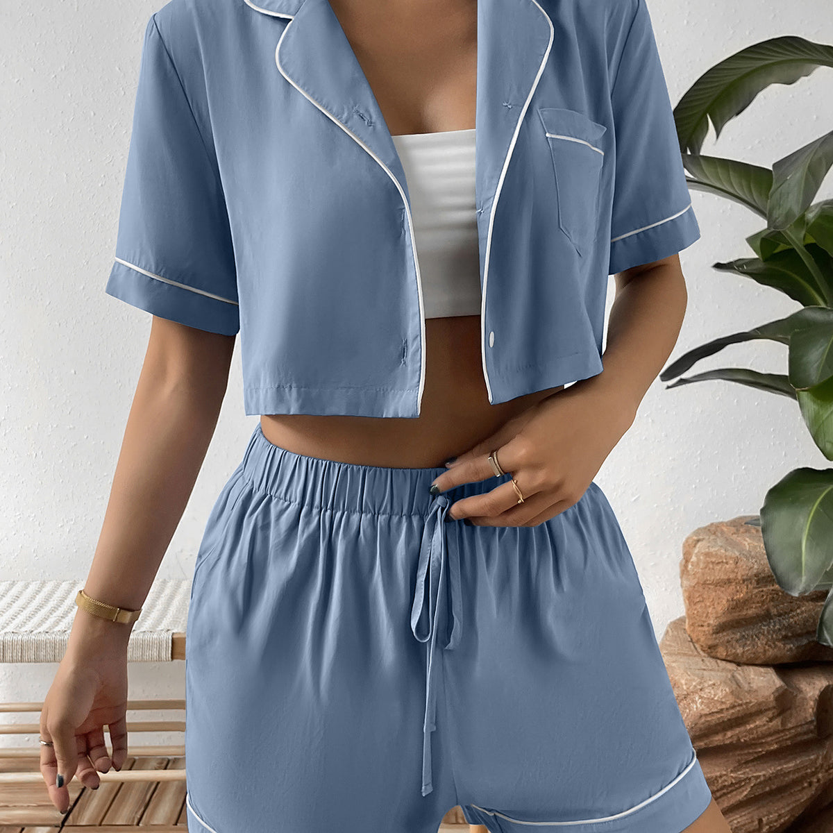 Contrast Lapel Collar Cropped Shirt and Shorts Lounge Set