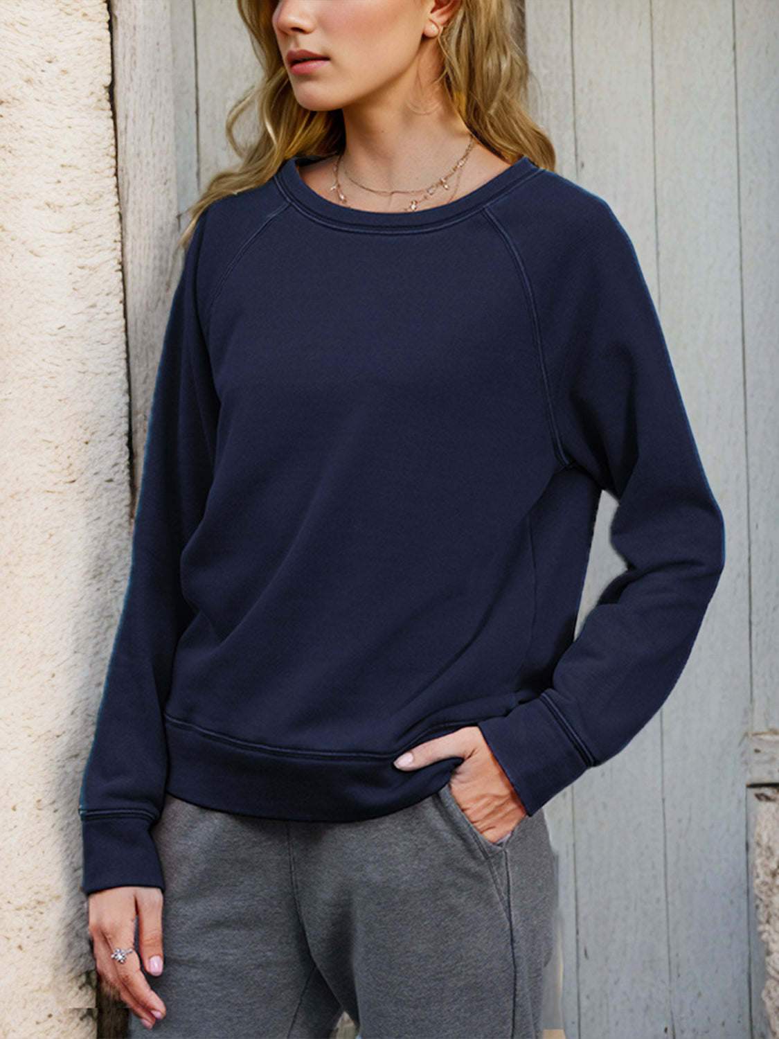 Shiny Round Neck Long Sleeve Sweatshirt