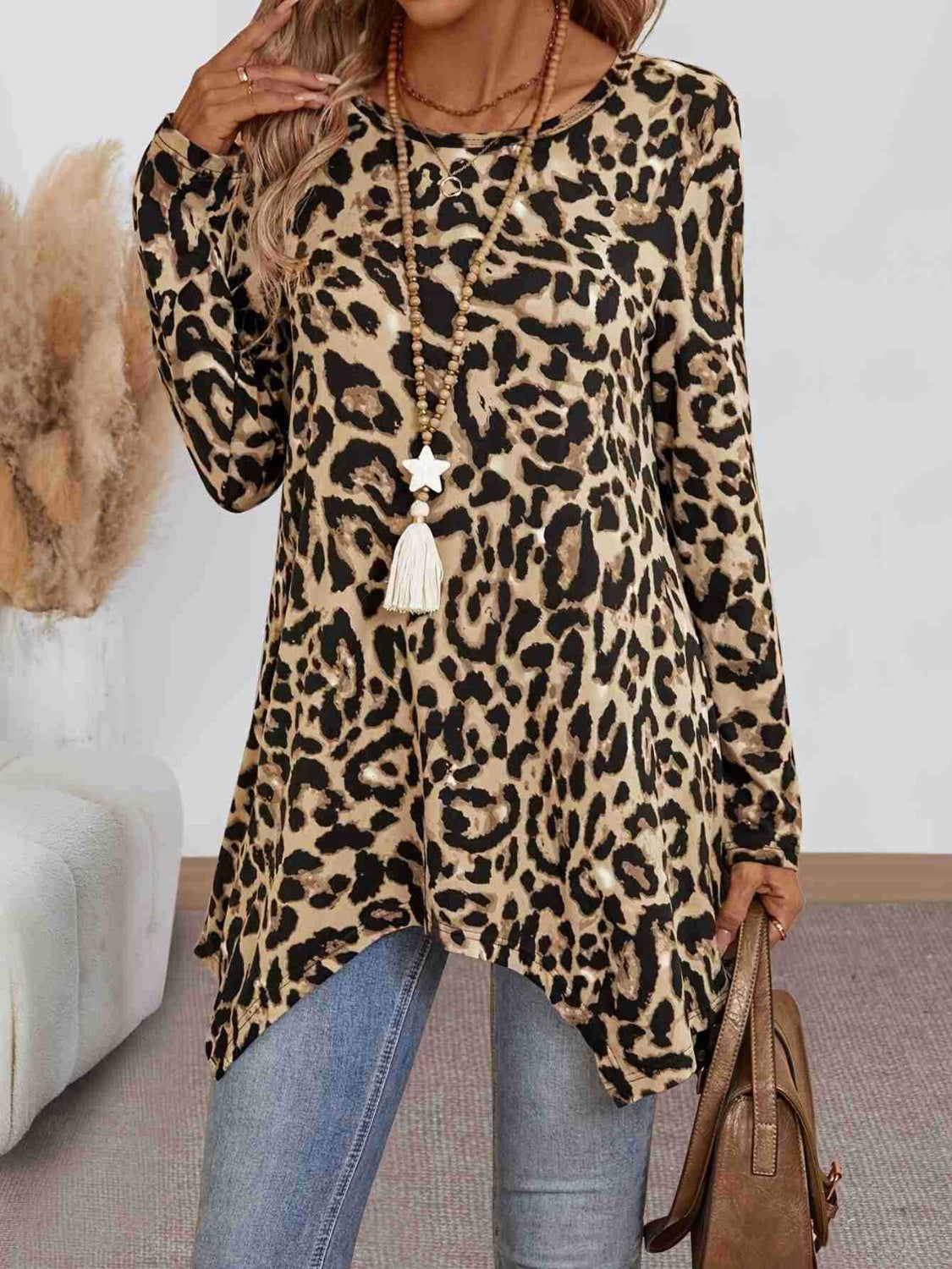 Leopard Round Neck Long Sleeve T-Shirt Leopard