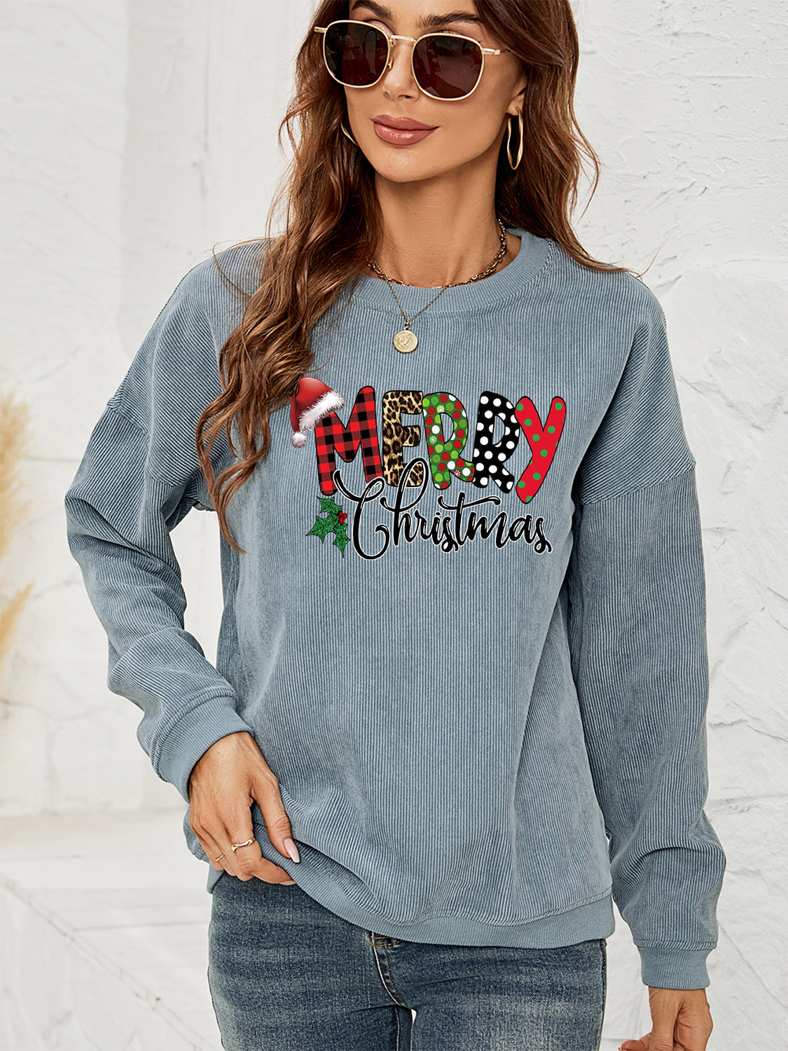 MERRY CHRISTMAS Graphic Sweatshirt Misty Blue