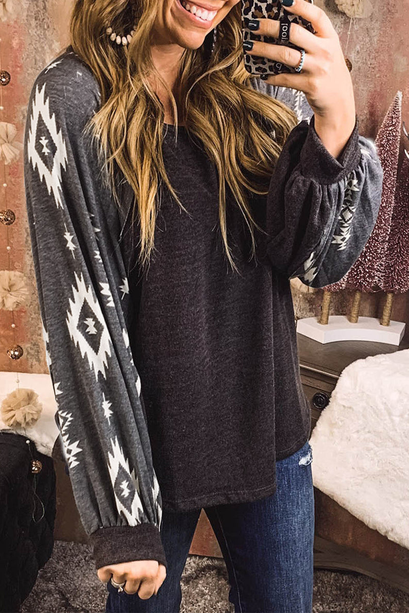 Geometric Round Neck Long Sleeve T-Shirt Black