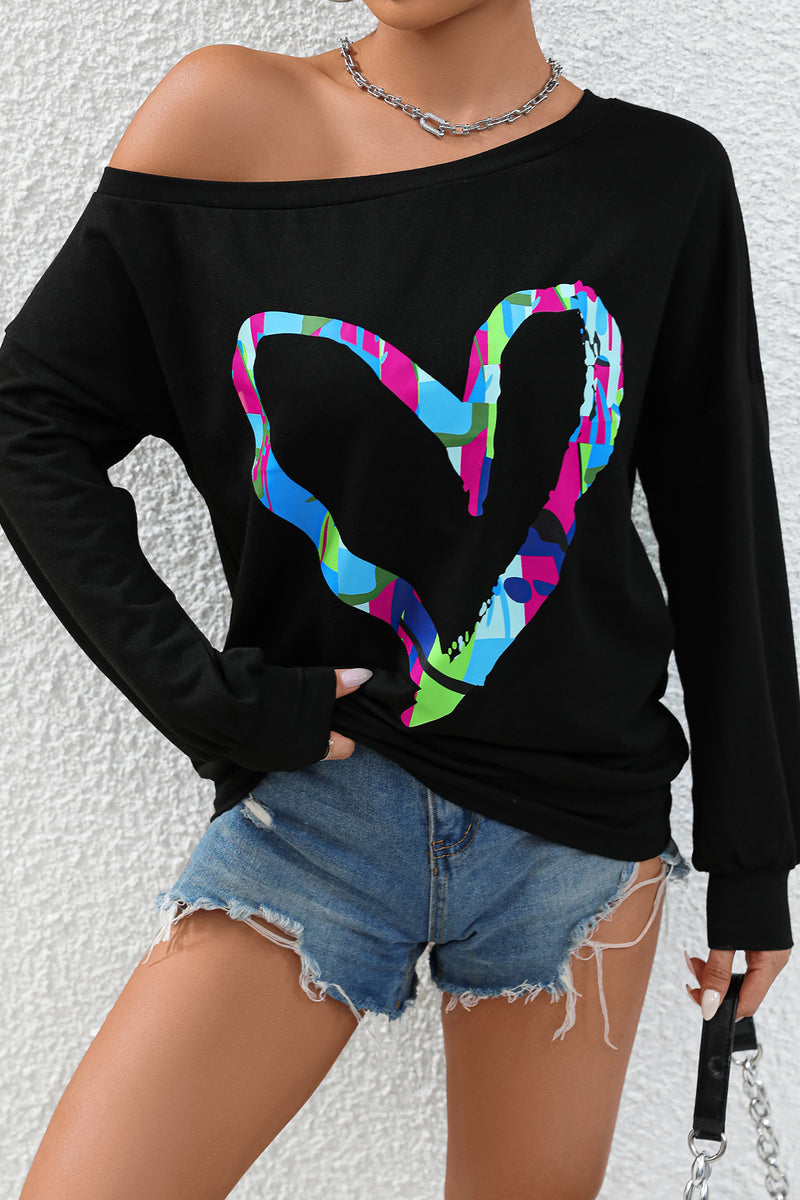 Heart Graphic Long Sleeve Sweatshirt