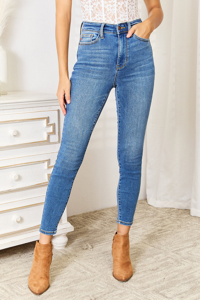 Judy Blue Full Size High Waist Skinny Jeans