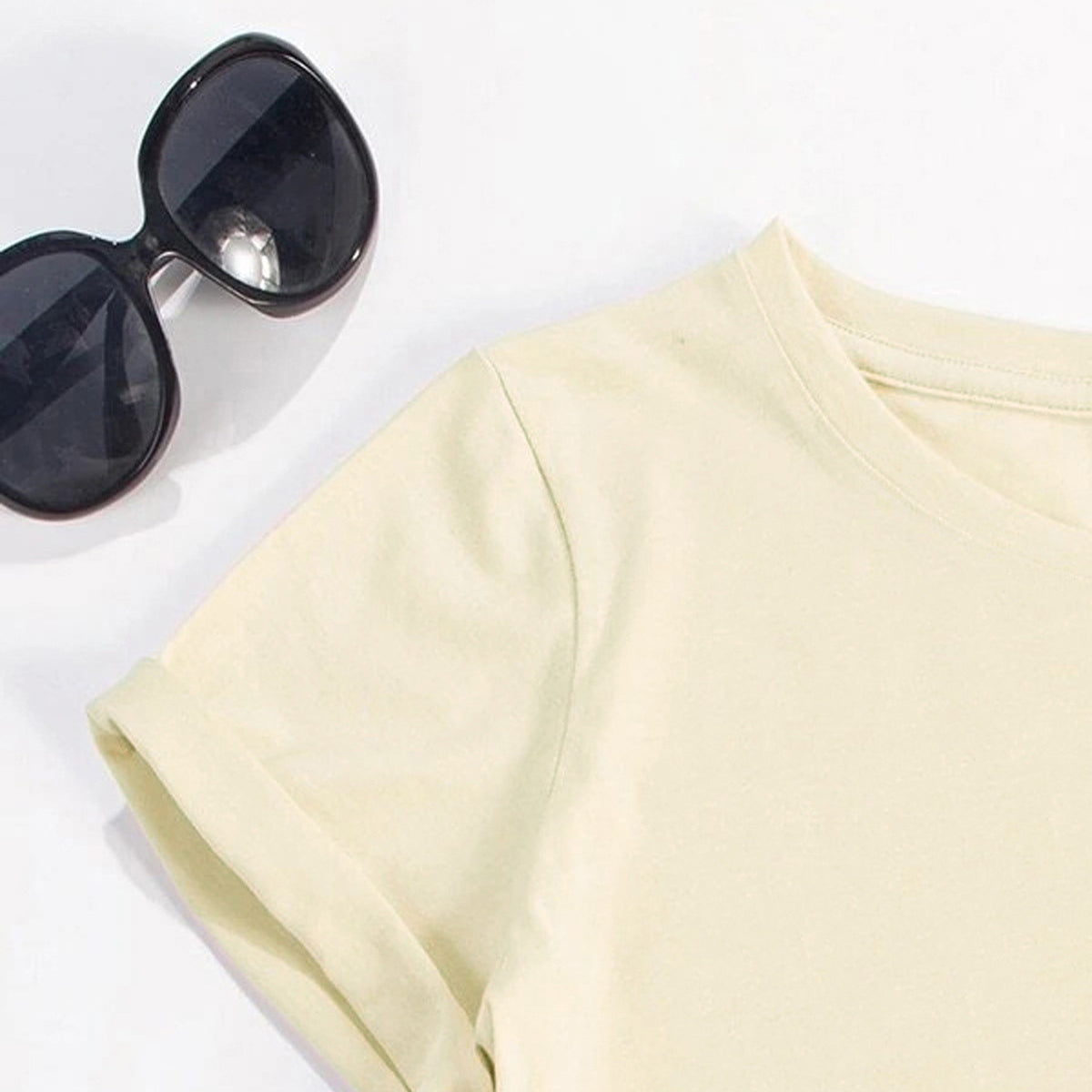 LOS ANGELES CALIFORNIA Round Neck T-Shirt