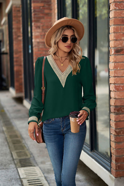 V-Neck Lace Detail Long Sleeve Top Green