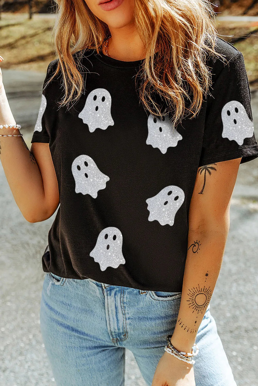 Glitter Ghost Round Neck Short Sleeve T-Shirt Black
