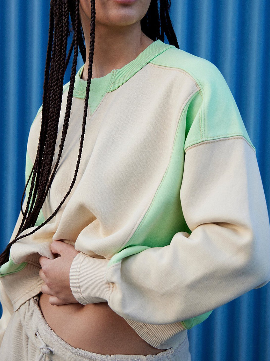 Contrast Round Neck Long Sleeve Sweatshirt Gum Leaf