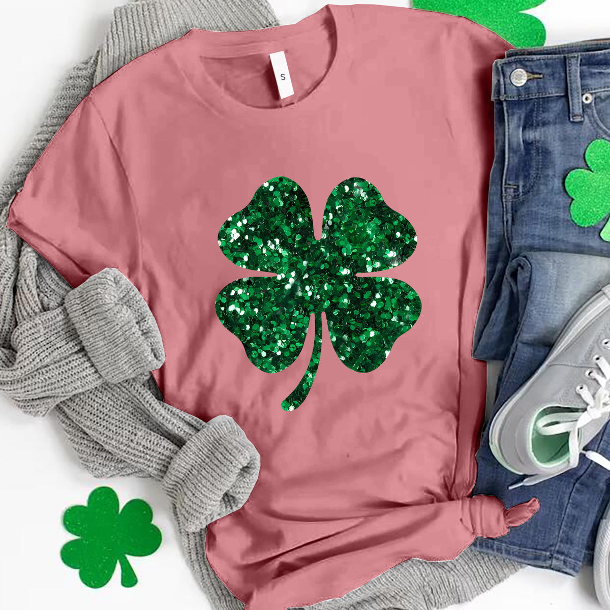 Lucky Clover Round Neck T-Shirt Dusty Pink