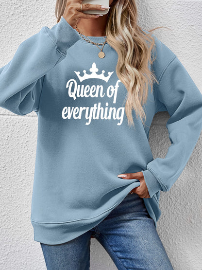 QUEEN OF EVERYTHING Round Neck Sweatshirt Misty Blue
